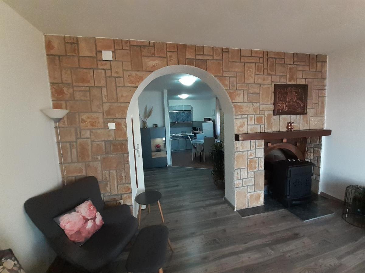 Tomislav Apartment Senj  Luaran gambar